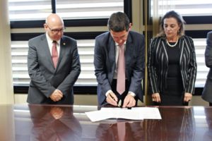 Read more about the article TJ/RS: Tribunal assina Acordo de Cooperação com Registradores de Imóveis