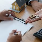 Read more about the article Clipping – Migalhas – Desjudicialização da adjudicação compulsória e os impactos na regularização imobiliária
